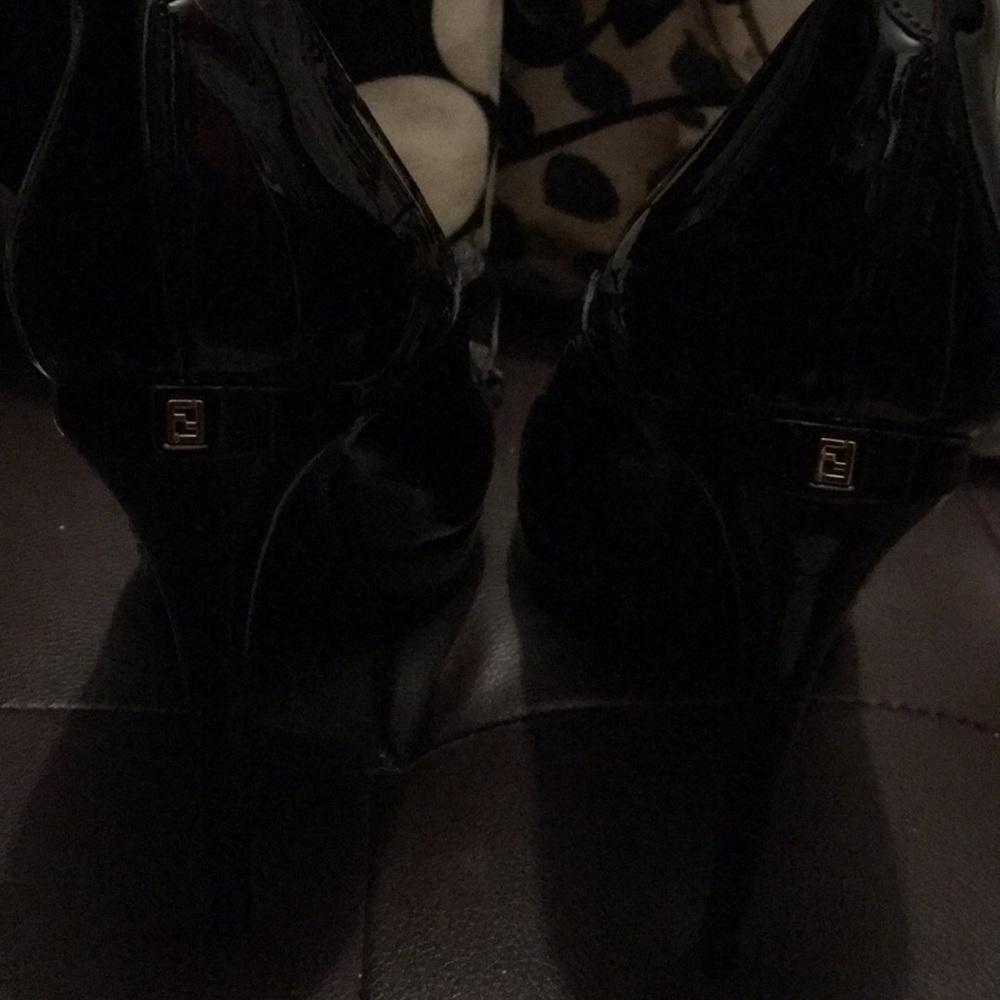Fendi Peep Toe Shoes View 4